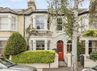 Properties for sale in Whitehall Park Road - W4 3NB view1