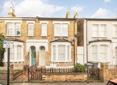 Properties for sale in Whitestile Road - TW8 9NJ view1