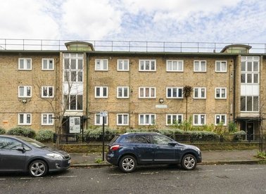 Properties for sale in Wilton Estate - E8 1BE view1