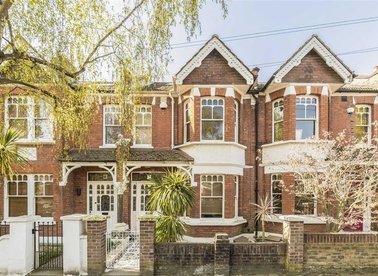 Properties for sale in Winchendon Road - TW11 0SU view1