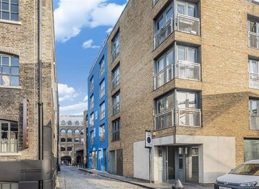 Properties for sale in Winchester Square - SE1 9BN view1