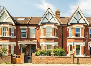 Properties for sale in Windmill Road - TW8 9NQ view1