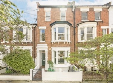 Properties for sale in Witherington Road - N5 1PP view1