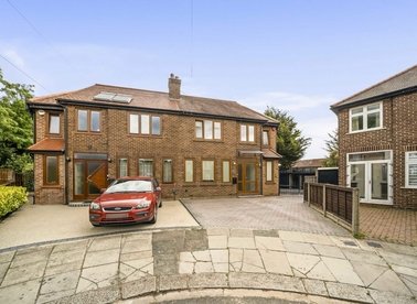 Properties for sale in Woodhouse Close - UB6 8LF view1