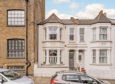 Properties for sale in Woodrow - SE18 5DH view1