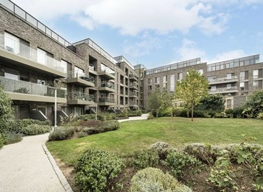 Properties for sale in Woods Road - SE15 2PX view1