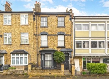 Properties for sale in Woodsome Road - NW5 1RZ view1