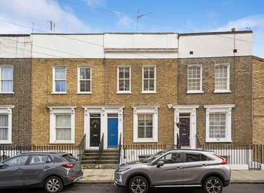 Properties for sale in Woodstock Terrace - E14 0AD view1