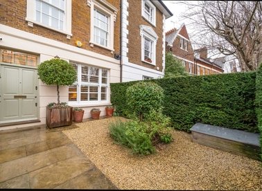 Properties for sale in Woronzow Road - NW8 6QE view1