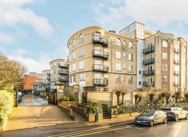 Properties for sale in Worple Road - SW19 4BG view1