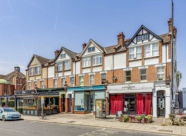 Properties for sale in Worple Road - SW20 8RE view1