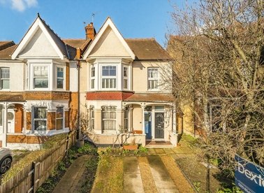 Properties for sale in Worple Road - SW20 8RQ view1