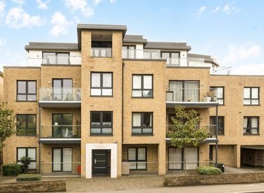 Properties for sale in Worple Road - SW20 8QA view1