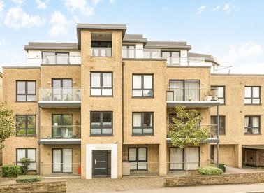 Properties for sale in Worple Road - SW20 8QA view1