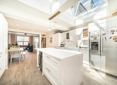Properties for sale in Worslade Road - SW17 0BT view1