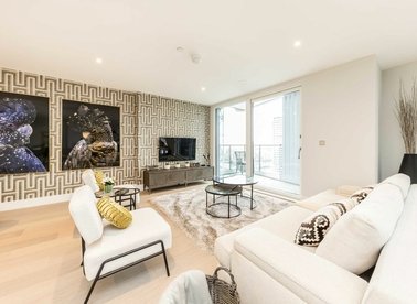 Properties for sale in Yelverton Road - SW11 3QG view1