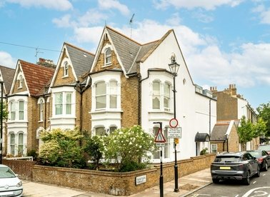Properties for sale in Yerbury Road - N19 4RJ view1