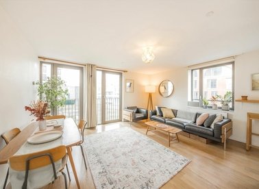 Properties for sale in York Way - N1C 4AN view1