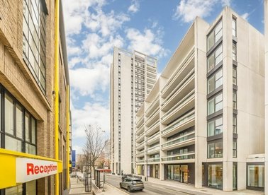 Properties for sale in York Way - N7 9GY view1