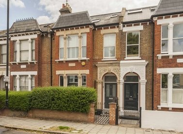 Properties let in Abbeville Road - SW4 9NA view1