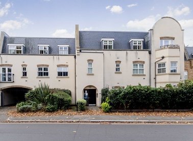 Properties to let in Acton Lane - W4 5HU view1