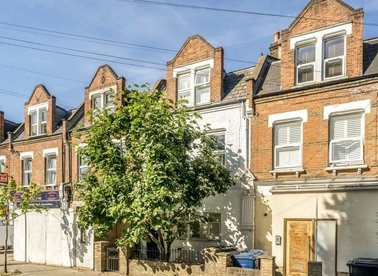 Properties to let in Acton Lane - W4 5DL view1