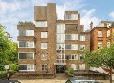 Properties to let in Adamson Road - NW3 3JB view1