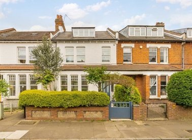 Properties to let in Addington Road - N4 4RP view1