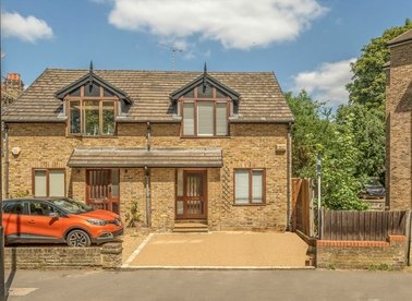 Properties let in Adelaide Avenue - SE4 1LF view1