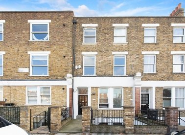 Properties let in Albion Road - N16 9PA view1