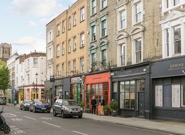 Properties to let in All Saints Road - W11 1HA view1