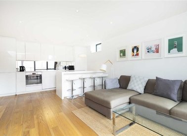 Properties to let in Allgood Street - E2 7DY view1