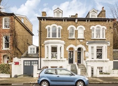 Properties let in Amerland Road - SW18 1PX view1