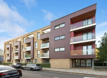 Properties let in Annabel Close - E14 6DP view1