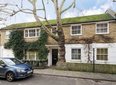 Properties to let in Ansdell Terrace - W8 5BY view1