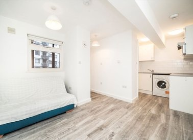 Properties to let in Argyle Street - WC1H 8EF view1