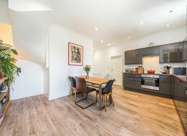 Properties let in Ashbourne Road - CR4 2BE view1