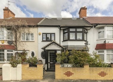 Properties let in Ashbourne Road - CR4 2BB view1