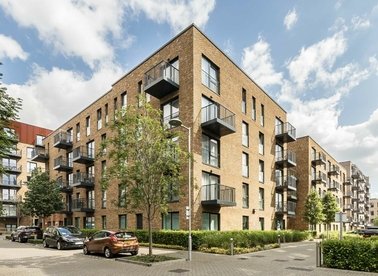 Properties to let in Ashton Reach - SE16 7EQ view1