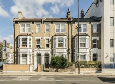 Properties let in Askew Road - W12 9AX view1