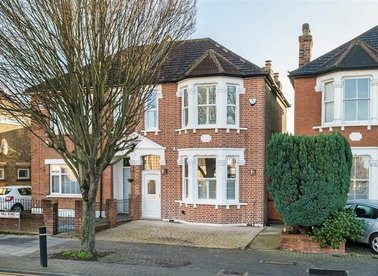 Properties let in Avery Hill Road - SE9 2BD view1