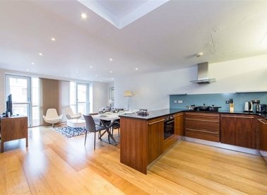 Properties to let in Baker Street - NW1 6XE view1