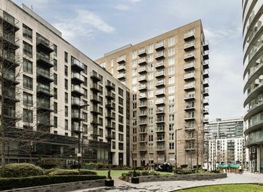 Properties to let in Baltimore Wharf - E14 9FG view1