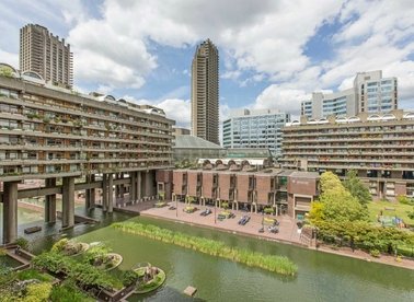 Properties let in Barbican - EC2Y 8DL view1