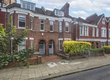 Properties let in Barcombe Avenue - SW2 3BD view1
