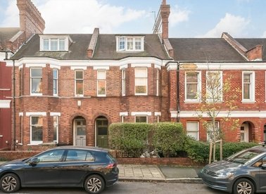 Properties to let in Barcombe Avenue - SW2 3BD view1