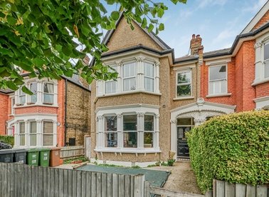 Properties let in Bargery Road - SE6 2LJ view1