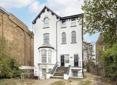 Properties let in Baring Road - SE12 0JP view1