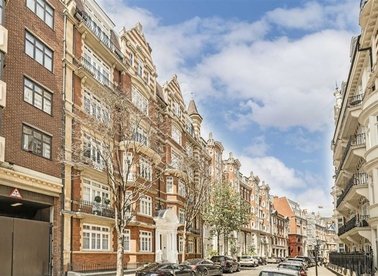 Properties to let in Basil Street - SW3 1AR view1