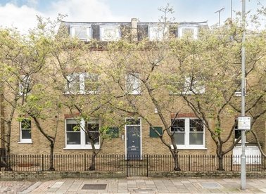 Properties to let in Battersea Church Road - SW11 3LY view1